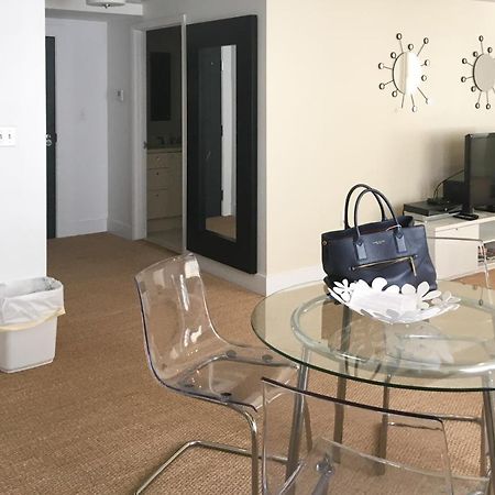 The Carlyle 3G Apartment Miami Beach Bagian luar foto
